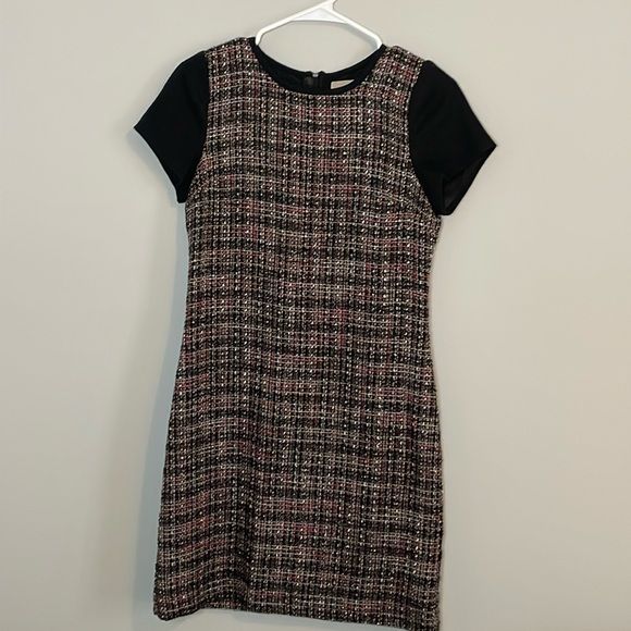 Banana Republic Dresses & Skirts - Banana Republic Tweet Shift Mini Dress